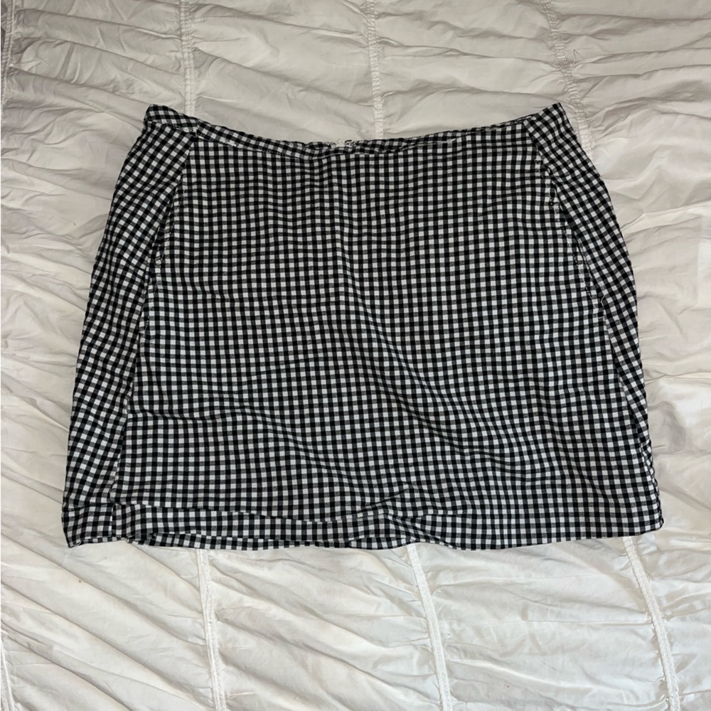 Urban Outfitters Black and White Skirt